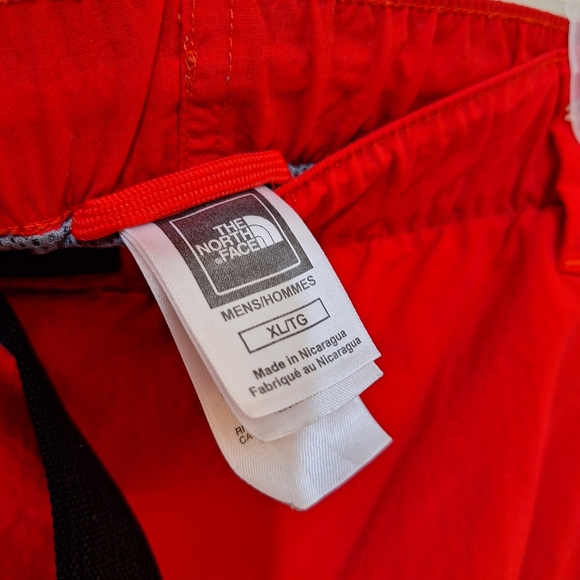 The North Face Red Shorts - Picture 6 of 8